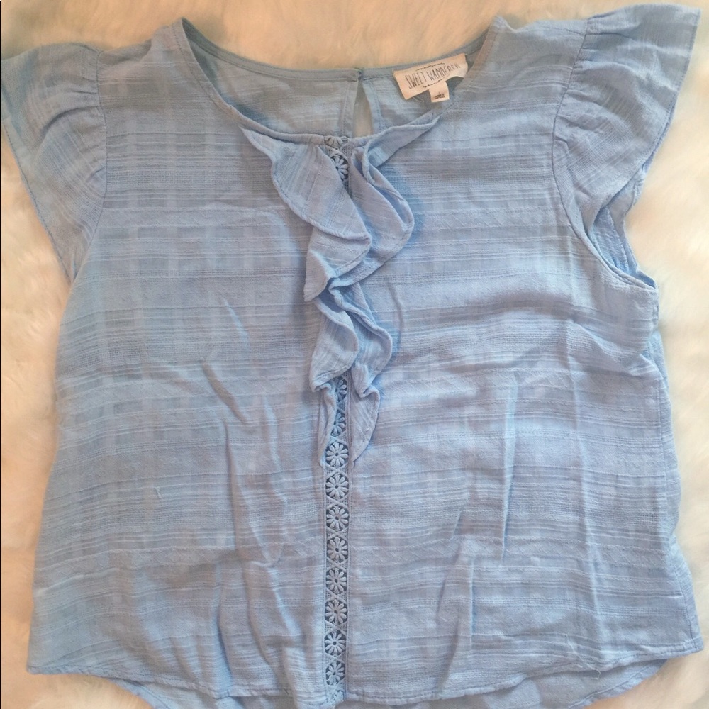 100% cotton light blue top size large